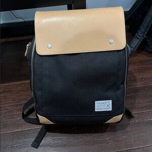 Venque Flat Mini Backpack